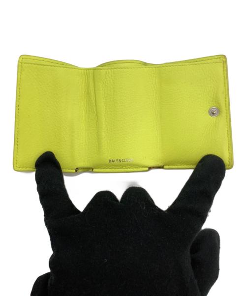 BALENCIAGA（バレンシアガ）BALENCIAGA (バレンシアガ) ペーパーミニウォレット 3つ折り財布 イエローの古着・服飾アイテム