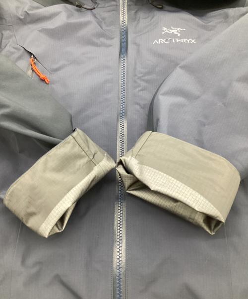 ARC'TERYX（アークテリクス）ARC'TERYX (アークテリクス) マウンテンパーカー ネイビー サイズ:Sの古着・服飾アイテム