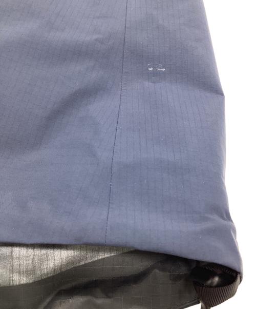 ARC'TERYX（アークテリクス）ARC'TERYX (アークテリクス) マウンテンパーカー ネイビー サイズ:Sの古着・服飾アイテム