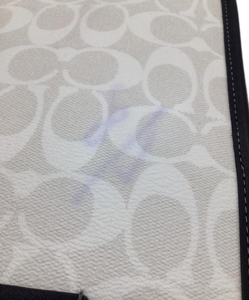 COACH（コーチ）COACH (コーチ) サリバン パック ホワイト×ブラックの古着・服飾アイテム