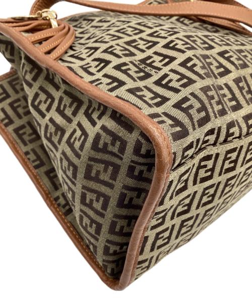 FENDI（フェンディ）FENDI (フェンディ) ハンドバッグ ベージュ×ブラウンの古着・服飾アイテム
