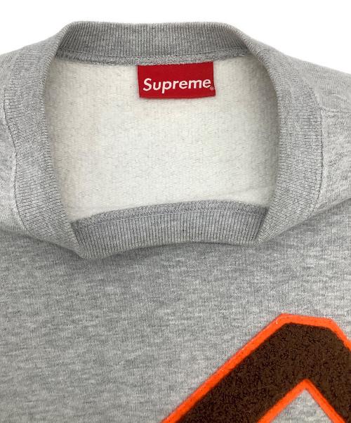 SUPREME（シュプリーム）SUPREME (シュプリーム) BIG ARC CREWNECK（ビッグ アーチ クルーネック） グレー サイズ:Sの古着・服飾アイテム