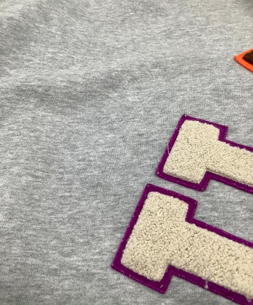 SUPREME（シュプリーム）SUPREME (シュプリーム) BIG ARC CREWNECK（ビッグ アーチ クルーネック） グレー サイズ:Sの古着・服飾アイテム