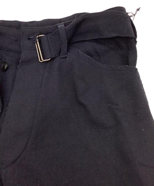 COMOLI（コモリ）COMOLI (コモリ) フェルトンベルテッドパンツ ネイビー サイズ:1の古着・服飾アイテム
