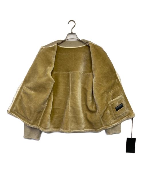 acanthus（アカンサス）acanthus (アカンサス) フェイクムートンジャケット ベージュ サイズ:Mの古着・服飾アイテム
