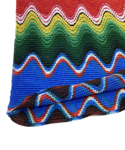 me ISSEY MIYAKE（ミーイッセイ ミヤケ）me ISSEY MIYAKE (ミーイッセイ ミヤケ) キャミソール マルチカラー サイズ:-の古着・服飾アイテム