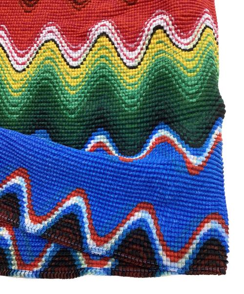 me ISSEY MIYAKE（ミーイッセイ ミヤケ）me ISSEY MIYAKE (ミーイッセイ ミヤケ) キャミソール マルチカラー サイズ:-の古着・服飾アイテム