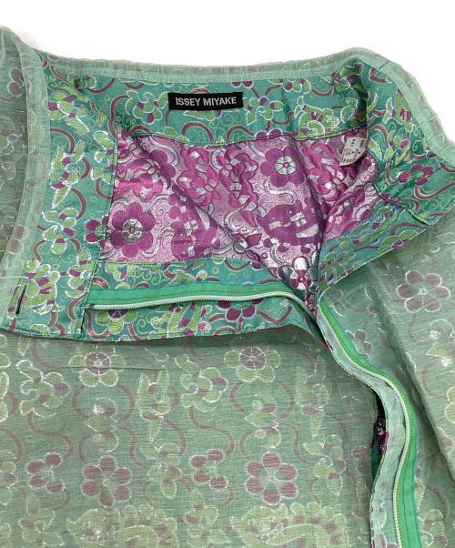 ISSEY MIYAKE（イッセイミヤケ）ISSEY MIYAKE (イッセイミヤケ) スカート スカイブルー サイズ:1の古着・服飾アイテム