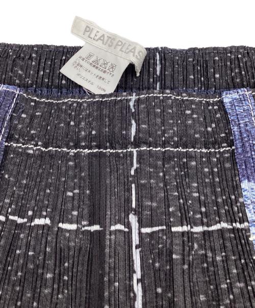 PLEATS PLEASE（プリーツプリーズ）PLEATS PLEASE (プリーツプリーズ) プリーツ スカート ネイビー×ブラック サイズ:3（実寸値要確認）の古着・服飾アイテム