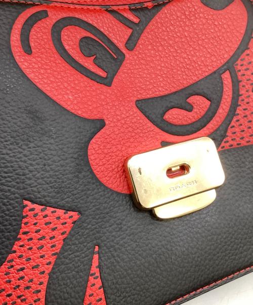 COACH（コーチ）COACH (コーチ) DISNEY (ディズニー) Keith Haring (キースヘリング) ショルダーバッグ ホワイト×レッドの古着・服飾アイテム