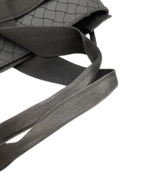 BOTTEGA VENETA（ボッテガベネタ）BOTTEGA VENETA (ボッテガベネタ) ニューラバーイントレチャートトートバッグ ブラックの古着・服飾アイテム