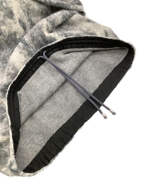 DIRK BIKKEMBERGS（ダークビッケンバーグ）DIRK BIKKEMBERGS (ダークビッケンバーグ) 総柄ニット アイボリー×グレー サイズ:Sの古着・服飾アイテム