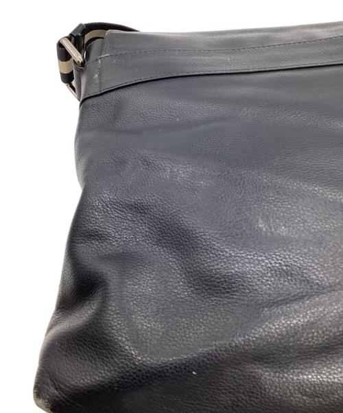 COACH（コーチ）COACH (コーチ) チャールズ メッセンジャーバッグ ネイビーの古着・服飾アイテム