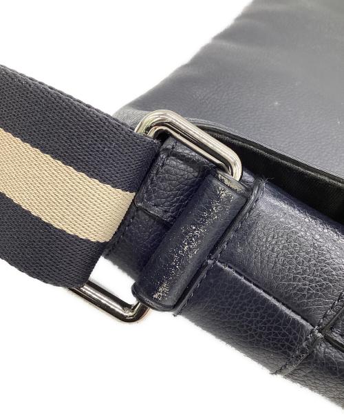 COACH（コーチ）COACH (コーチ) チャールズ メッセンジャーバッグ ネイビーの古着・服飾アイテム