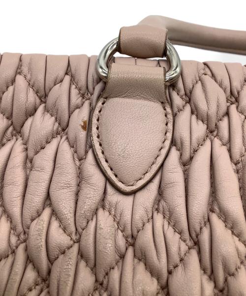 MIU MIU（ミュウミュウ）MIU MIU (ミュウミュウ) マテラッセ 2WAYバッグ ピンクの古着・服飾アイテム