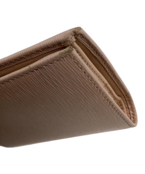 PRADA（プラダ）PRADA (プラダ) エピ 2つ折り財布 ベージュの古着・服飾アイテム