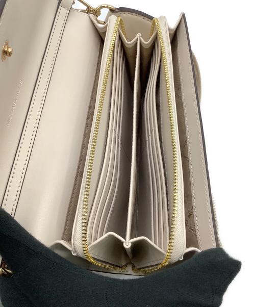 MICHAEL KORS（マイケル・コース）MICHAEL KORS (マイケル・コース) ショルダーバッグ アイボリーの古着・服飾アイテム