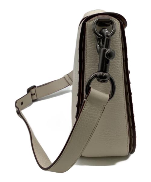 COACH（コーチ）COACH (コーチ) ペイジ27 ウィズ ボーダーリベット ショルダーバッグ アイボリーの古着・服飾アイテム