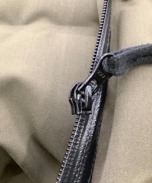 STONE ISLAND（ストーンアイランド）STONE ISLAND (ストーンアイランド) Water Repellent Wool Down Jacke（ウォーター リペレント ウール ダウン ジャケット） オリーブ サイズ:Sの古着・服飾アイテム