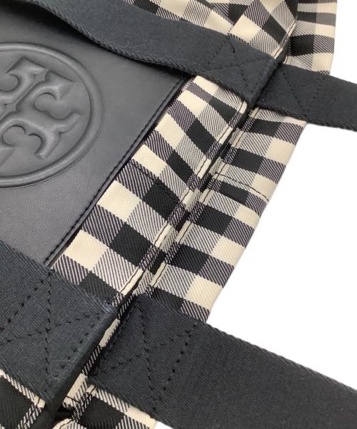 TORY BURCH（トリーバーチ）TORY BURCH (トリーバーチ) PIPER GINGHAM SMALL SQUARE TOTE（パイパー ギンガム スモール スクエア トート） ブラック×ホワイトの古着・服飾アイテム