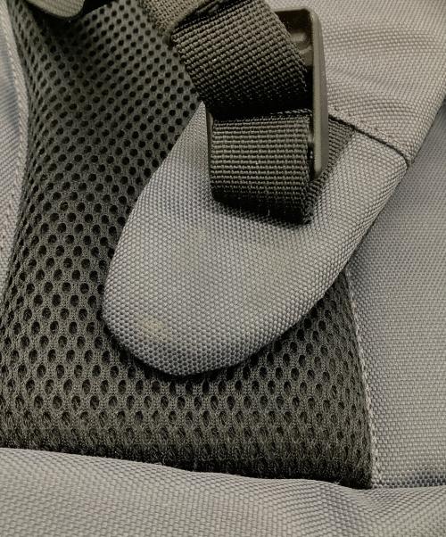 THE NORTH FACE（ザ ノース フェイス）THE NORTH FACE (ザ ノース フェイス) Boulder Tote Pack（ボルダー トート パック） グレーの古着・服飾アイテム