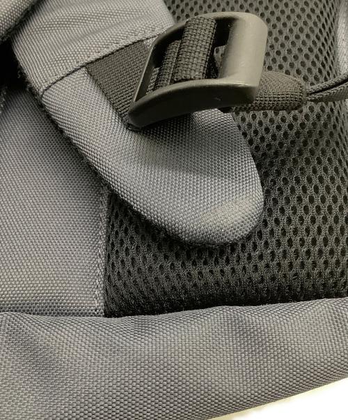 THE NORTH FACE（ザ ノース フェイス）THE NORTH FACE (ザ ノース フェイス) Boulder Tote Pack（ボルダー トート パック） グレーの古着・服飾アイテム