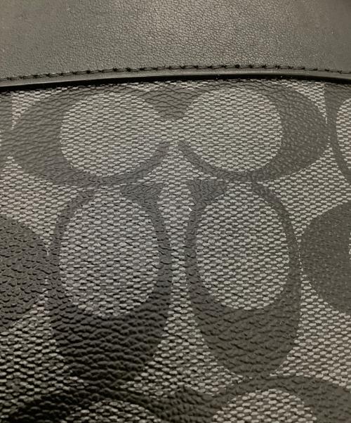 COACH（コーチ）COACH (コーチ) チャールズ シグネチャー メッセンジャーバッグ ブラックの古着・服飾アイテム