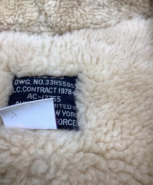 AVIREX（アヴィレックス）AVIREX (アヴィレックス) TYPE B-3 ムートンジャケット ブラウン サイズ:42の古着・服飾アイテム