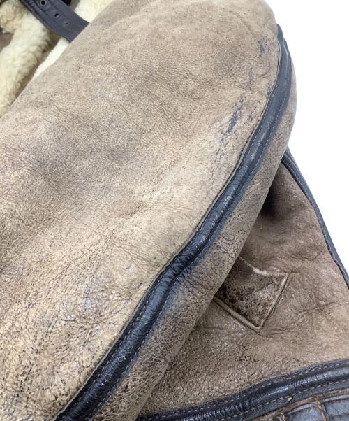 AVIREX（アヴィレックス）AVIREX (アヴィレックス) TYPE B-3 ムートンジャケット ブラウン サイズ:42の古着・服飾アイテム