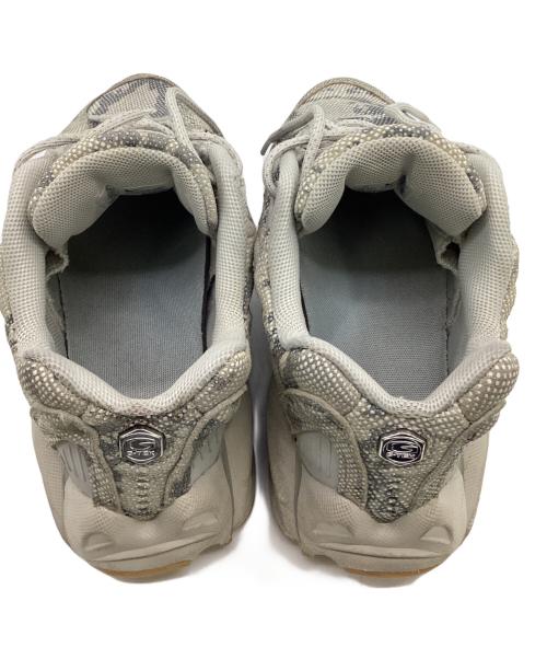 NIKE（ナイキ）NIKE (ナイキ) NOCTA (ノクタ) Hot Step Air Terra（ホット ステップ エア テラ）スニーカー ベージュ×グレー サイズ:US5（23.5）の古着・服飾アイテム