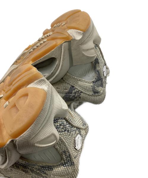 NIKE（ナイキ）NIKE (ナイキ) NOCTA (ノクタ) Hot Step Air Terra（ホット ステップ エア テラ）スニーカー ベージュ×グレー サイズ:US5（23.5）の古着・服飾アイテム
