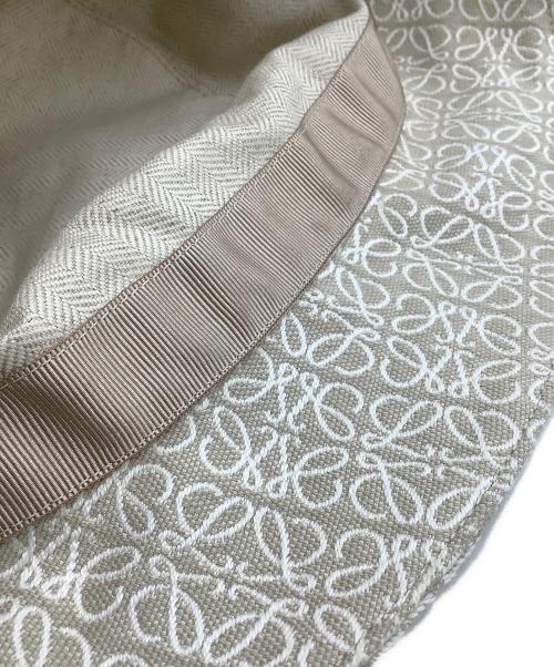 LOEWE（ロエベ）LOEWE (ロエベ) バケットハット（アナグラムジャカード＆カーフ） アイボリー サイズ:59の古着・服飾アイテム