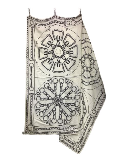 HERMES（エルメス）HERMES (エルメス) カレジェアン カレイドスコープ・エフェクトカシミヤシルクスカーフ アイボリーの古着・服飾アイテム