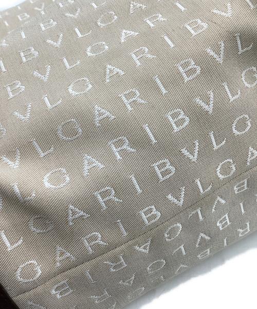 BVLGARI（ブルガリ）BVLGARI (ブルガリ) MAEAEA ロゴマニアトートバッグ ベージュの古着・服飾アイテム