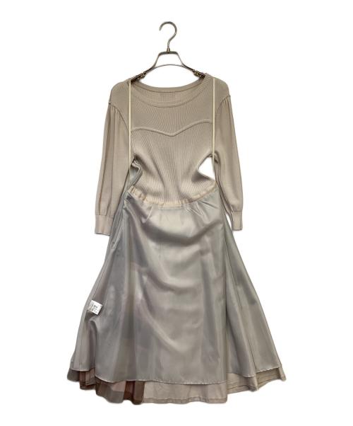 BLUE LABEL CRESTBRIDGE（ブルーレーベルクレストブリッジ）BLUE LABEL CRESTBRIDGE (ブルーレーベルクレストブリッジ) ソフティーツイル ニットコンビワンピース ベージュ サイズ:36の古着・服飾アイテム