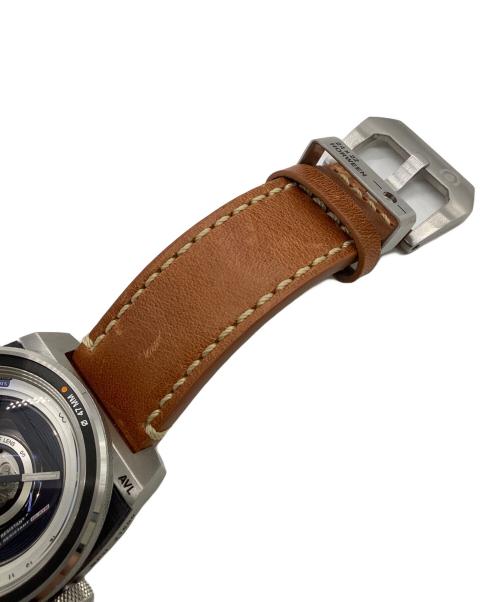 TACS（タックス）TACS (タックス) AVLII VINTAGE LENS AUTOMATIC II（ヴィンテージ レンズ オートマティック Ⅱ）自動巻き腕時計の古着・服飾アイテム