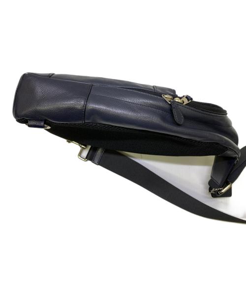 COACH（コーチ）COACH (コーチ) ボディーバッグ ネイビーの古着・服飾アイテム