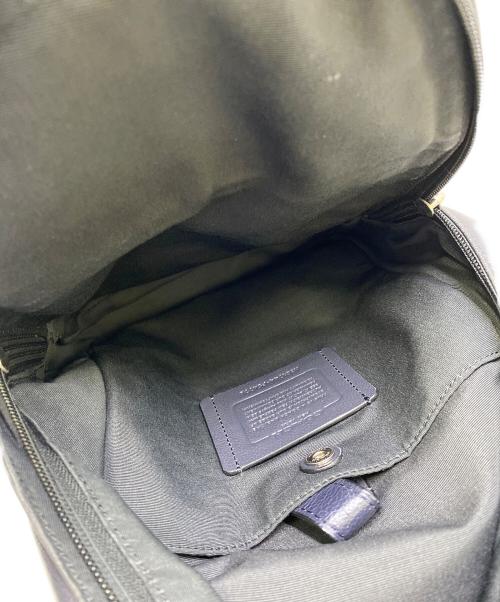 COACH（コーチ）COACH (コーチ) ボディーバッグ ネイビーの古着・服飾アイテム