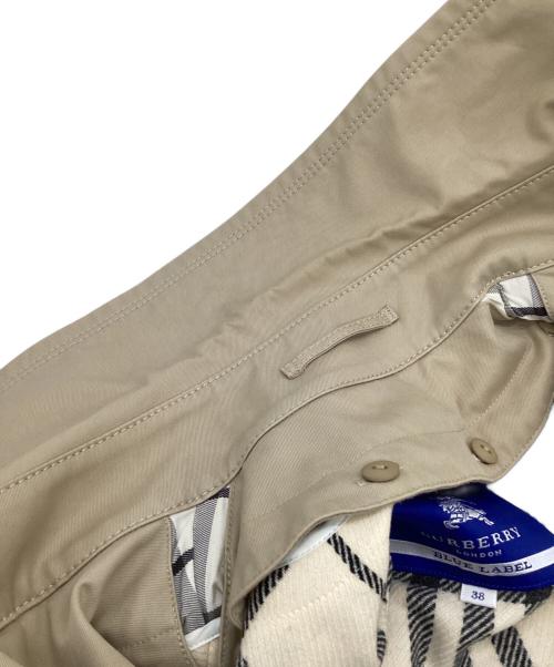 BURBERRY BLUE LABEL（バーバリー ブルー レーベル）BURBERRY BLUE LABEL (バーバリー ブルー レーベル) ライナー付ショートトレンチコート ベージュ サイズ:38の古着・服飾アイテム