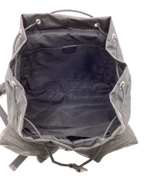 GUCCI（グッチ）GUCCI (グッチ) GGナイロン リュック ブラックの古着・服飾アイテム
