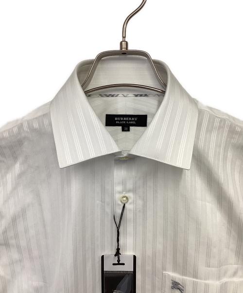 BURBERRY BLACK LABEL（バーバリーブラックレーベル）BURBERRY BLACK LABEL (バーバリーブラックレーベル) ドレスシャツ ホワイト サイズ:38の古着・服飾アイテム