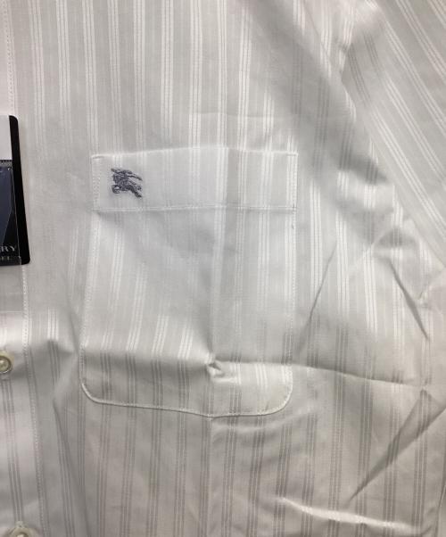 BURBERRY BLACK LABEL（バーバリーブラックレーベル）BURBERRY BLACK LABEL (バーバリーブラックレーベル) ドレスシャツ ホワイト サイズ:38の古着・服飾アイテム