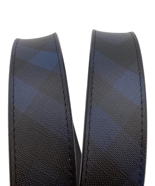 BURBERRY（バーバリー）BURBERRY (バーバリー) ベルト ブラック×ネイビー サイズ:40/100の古着・服飾アイテム