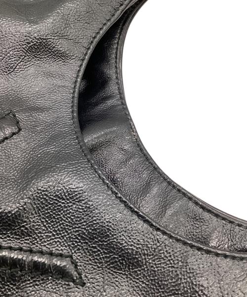 Yves Saint Laurent（イヴサンローラン）Yves Saint Laurent (イヴサンローラン) ハンドバッグ ブラックの古着・服飾アイテム