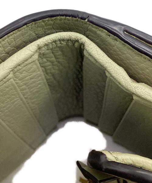 Chloe（クロエ）Chloe (クロエ) アルファベットスモールトリフォールドウォレット ライトグリーンの古着・服飾アイテム