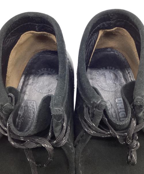 CLARKS ORIGINALS（クラークス オリジナルズ）CLARKS ORIGINALS (クラークス オリジナルズ) RockyMountainFeatherBed (ロッキーマウンテンフェザーベッド) ワラビー「ロッキー」シューズ ブラック サイズ:UK9Gの古着・服飾アイテム