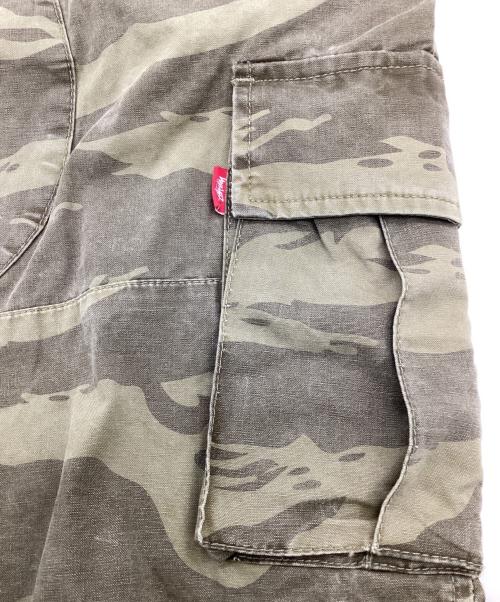 stussy（ステューシー）stussy (ステューシー) JUNGLE CAMO SHORT（ジャングル カモ ショートパンツ） カーキ サイズ:30の古着・服飾アイテム