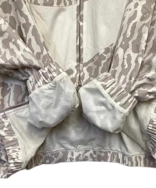 NIKE（ナイキ）NIKE (ナイキ) ウーブンジャケット グレー サイズ:Mの古着・服飾アイテム