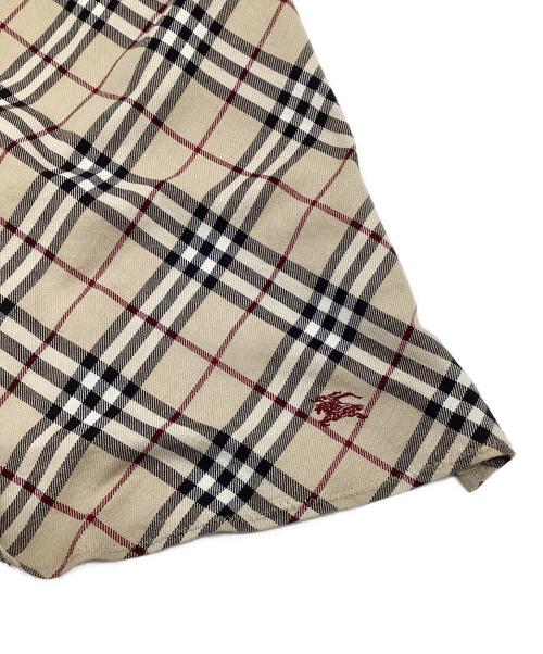 BURBERRY LONDON BLUE LABEL（バーバリーロンドンブルーレーベル）BURBERRY LONDON BLUE LABEL (バーバリーロンドンブルーレーベル) キャミソール ベージュ サイズ:38の古着・服飾アイテム