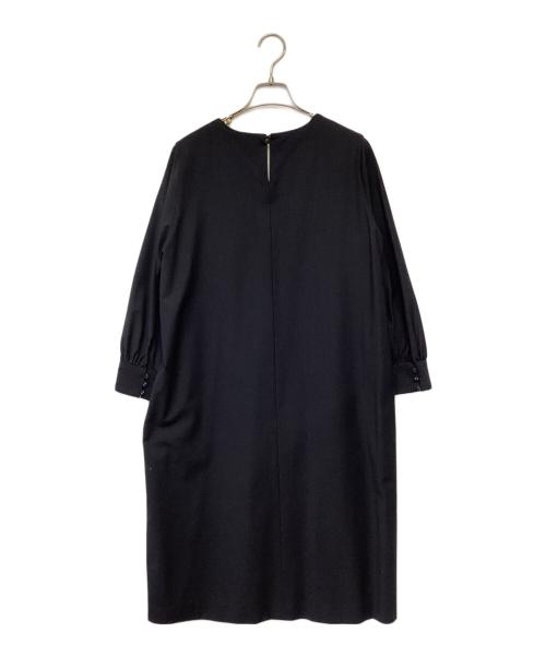 kurashi&trips publishing（クラシアンドトリップス パブリッシング）kurashi&trips publishing (クラシアンドトリップス パブリッシング) atelier naruse (アトリエナルセ) コクーン フォーマルワンピース ネイビー サイズ:-の古着・服飾アイテム